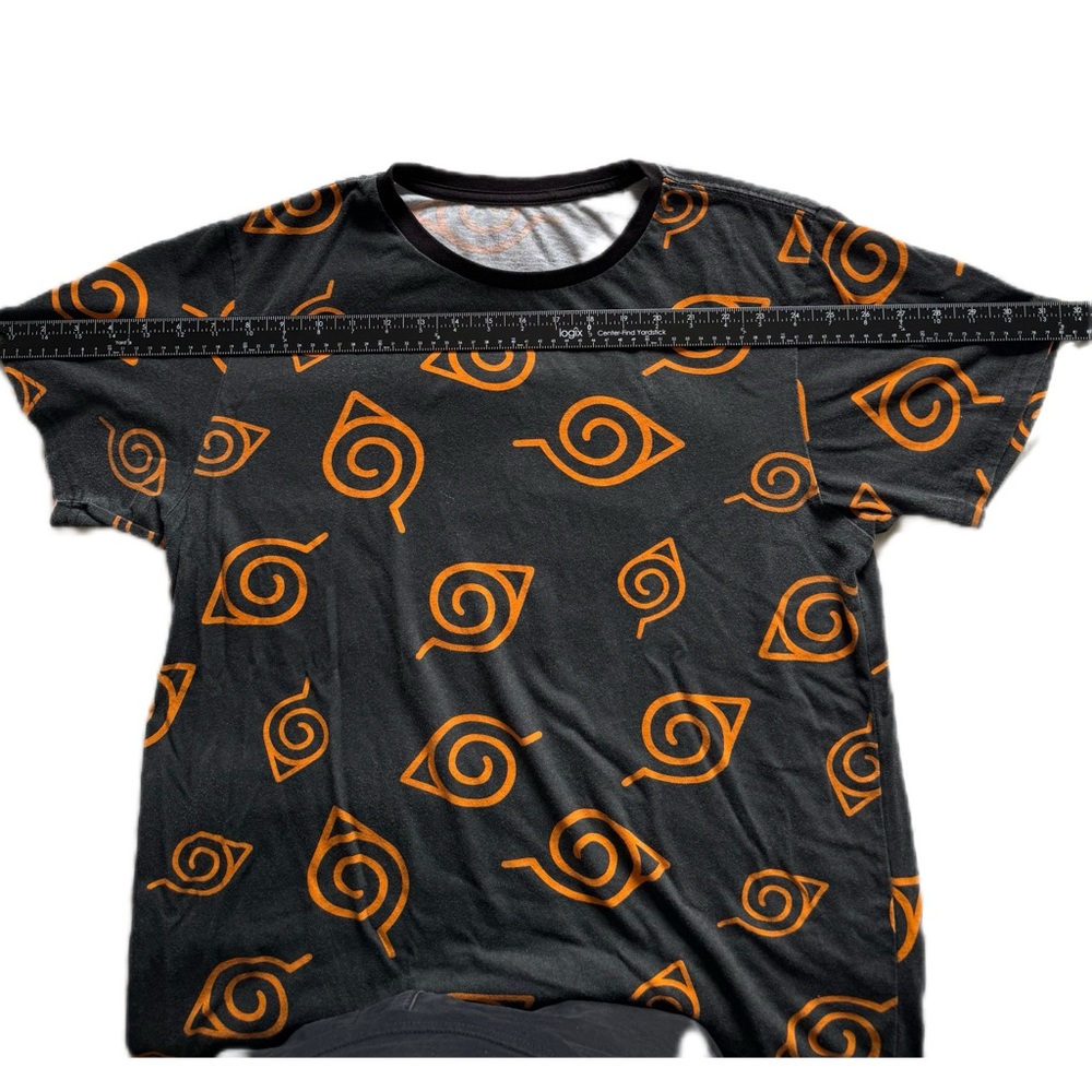 Naruto Vintage-Style Tee – Faded Black, Orange Logo, Men’s Size [L]